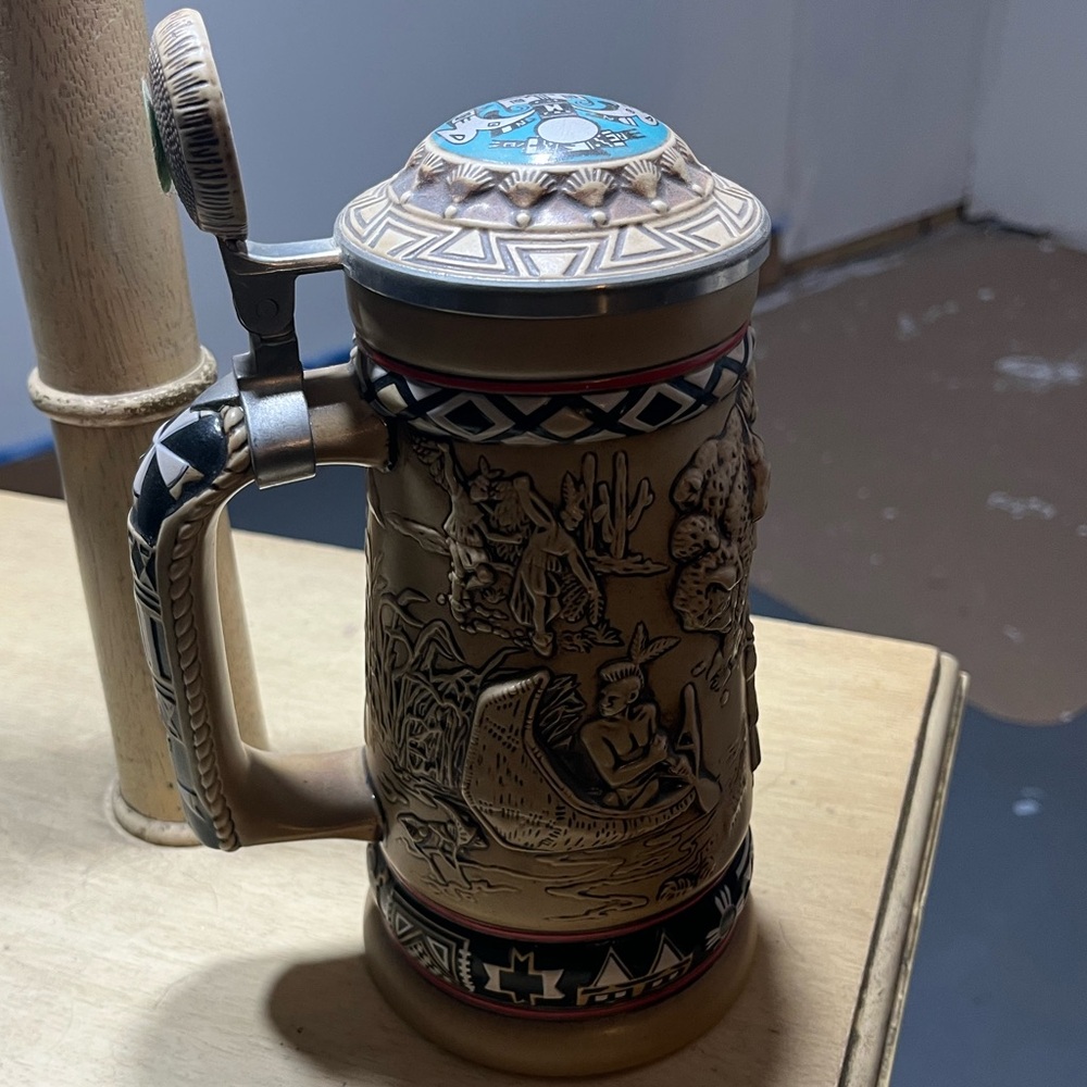 1987 Avon Lidded “The Gold Rush” design Stein Mug, 20287